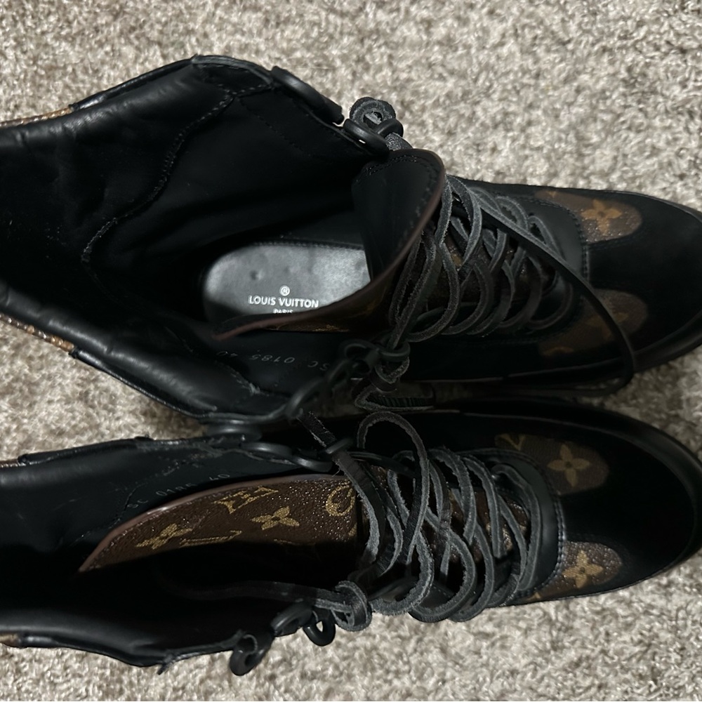 Louis Vuitton Black and Brown Ankle Boots - Picture 3 of 6